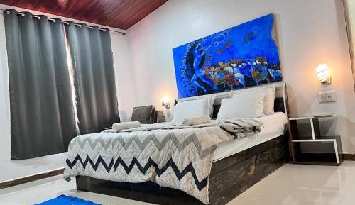 King Room with Balcony