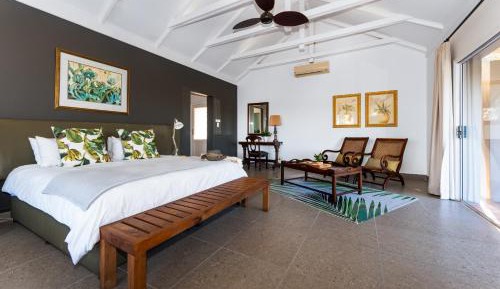 Standard King Room