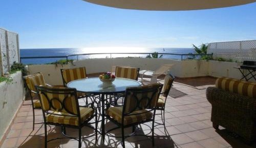 Three-Bedroom Holiday Home 