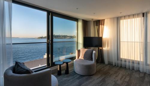 Deluxe Double Room with Sea View