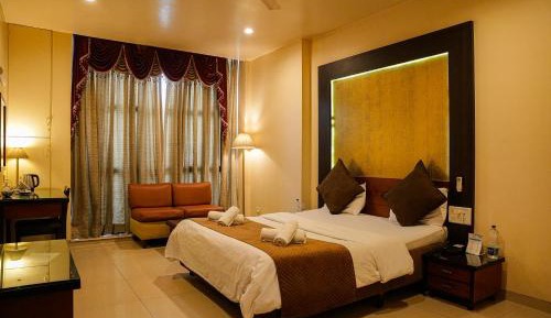 Deluxe Double or Twin Room