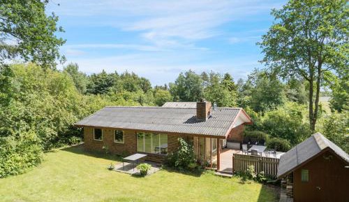Three-Bedroom Holiday Home 