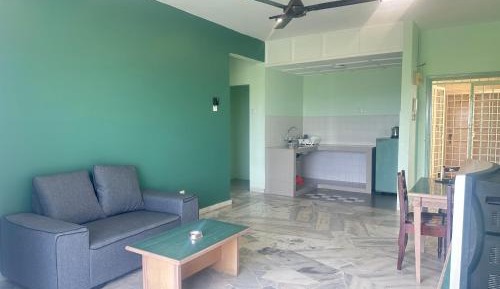 One-Bedroom Apartment