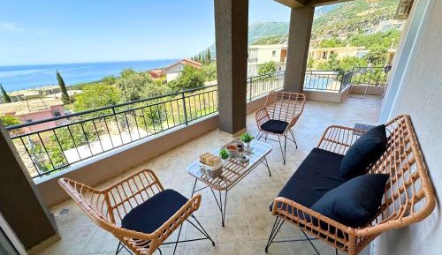 Two-Bedroom Apartment with Balcony and Sea View
