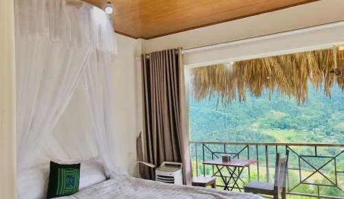 Double Room with Mountain View
