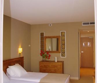 Double or Twin Room with Countryside View
