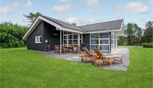 Four-Bedroom Holiday Home