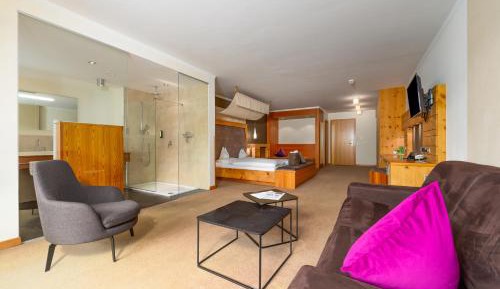 Superior Junior Suite