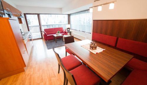 Apartment with Garden View