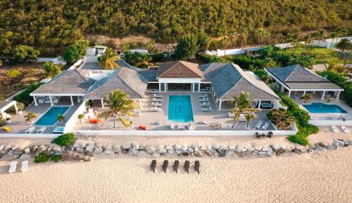 Seven-Bedroom Villa