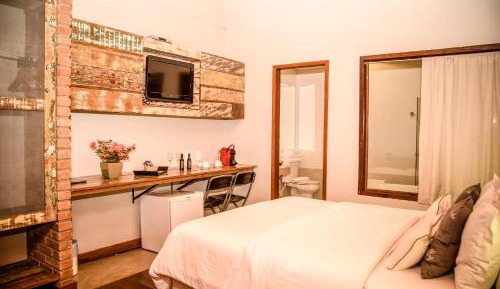 Suite (2 Adults)