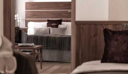 Deluxe Family Suite