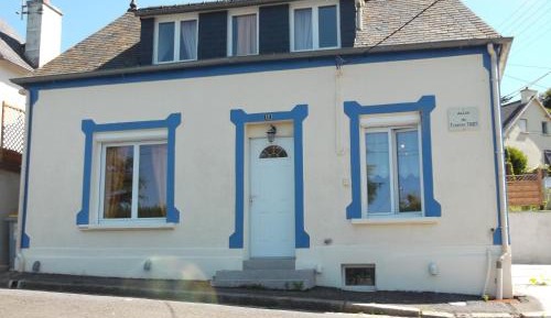 La Maison Bleue 2 Chambres 4 Pers.