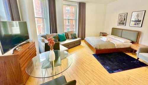One-Bedroom Apartment