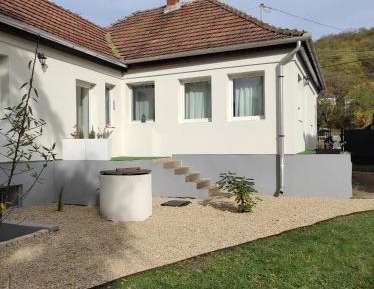 Three-Bedroom Townhouse