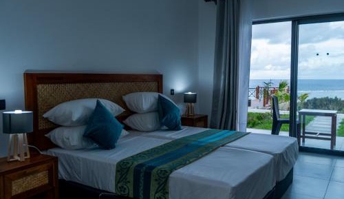 Deluxe Double or Twin Room with Sea View