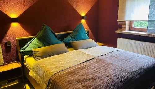 Superior One-Bedroom Apartment