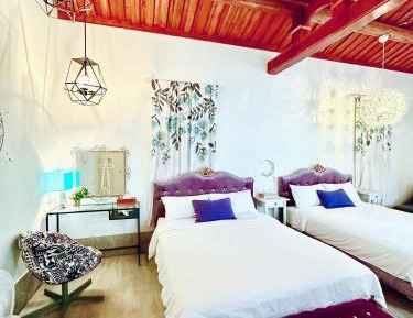 Deluxe Family Suite