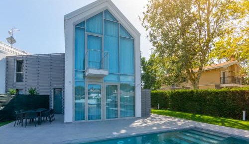 Luxury Three-Bedroom Villa with Private Pool