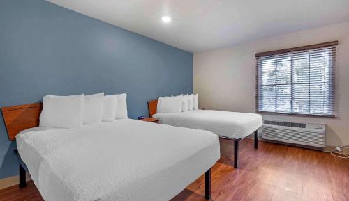 Standard Double Room with Two Double Beds - Non Smoking