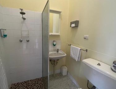 Upstairs Budget Double Room with External Private Bathroom