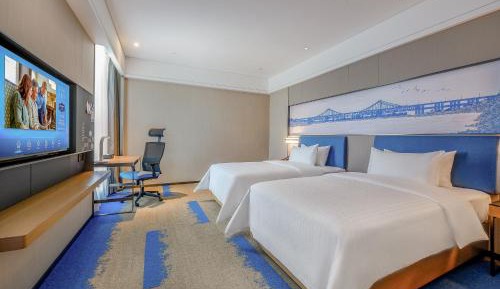Standard Double Room with Shared Bathroom