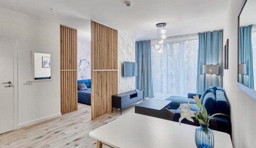 Studio with Balcony