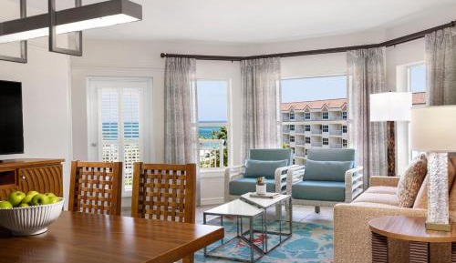 One-Bedroom Villa with Oceanside View
