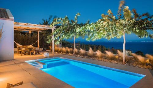 One-Bedroom Villa