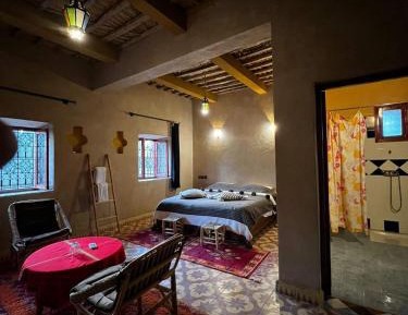 Double or Twin Room with Bathroom