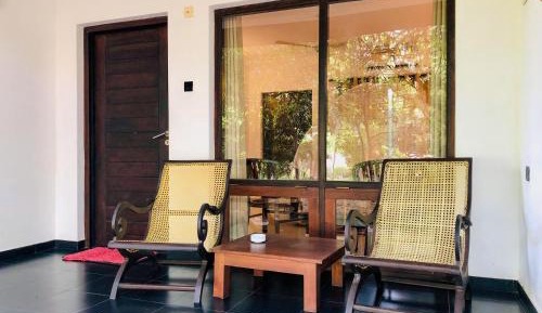 Deluxe Double or Twin Room with Balcony