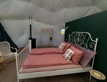Deluxe Bungalow with Garden View