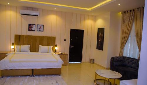 King Suite with Balcony