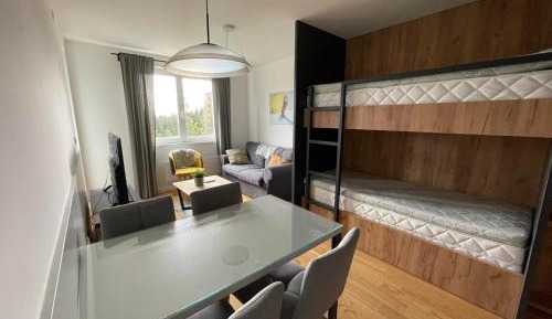 One-Bedroom Apartment