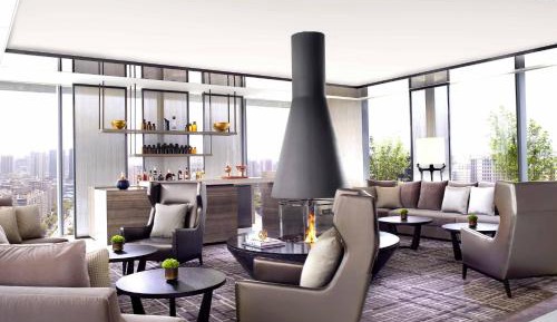 King Room with City View - Club Lounge Access