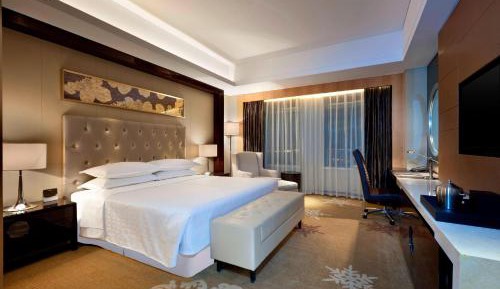 Club Room, Concierge level, Guest room, 1 King, Corner room