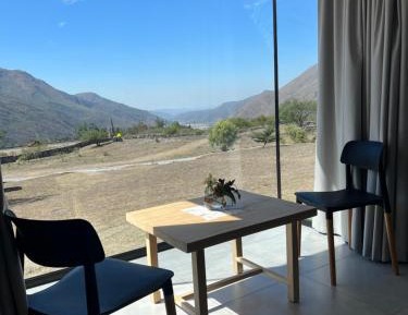 Deluxe Double or Twin Room with Mountain View