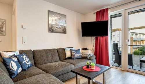 Superior One-Bedroom Apartment with Balcony