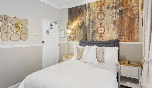 Small Double Room