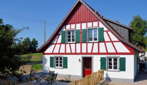 Superior One-Bedroom Apartment