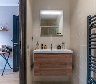 Queen Room with Garden View