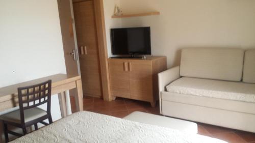 Triple Room with Balcony and Sea View