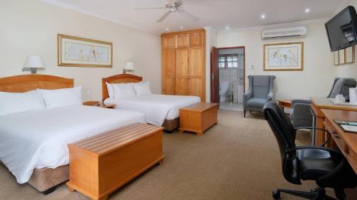 Deluxe Family Room