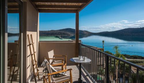 Exclusive Maisonette With Private Jacuzzi & Sea View