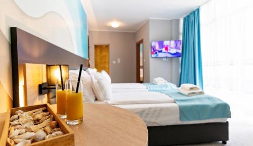 Twin Room with City View