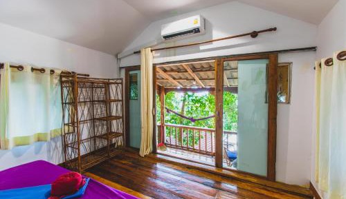 Sea View Bungalow with Double Bed and Air Conditioning