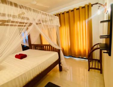 Deluxe Double Room with Balcony and Sea View