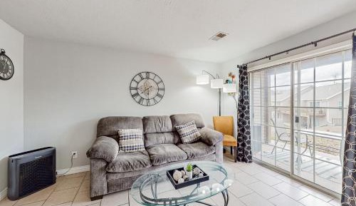 One Bedroom Apartment
