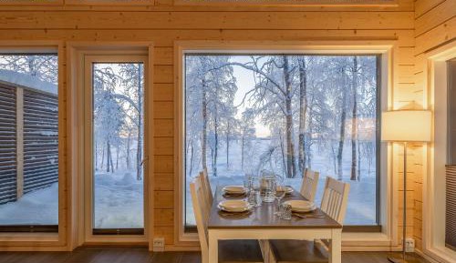 Apartment with Lake View