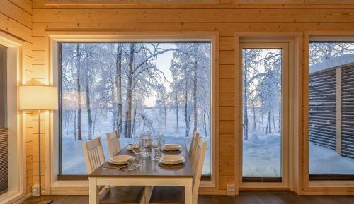 Apartment with Lake View